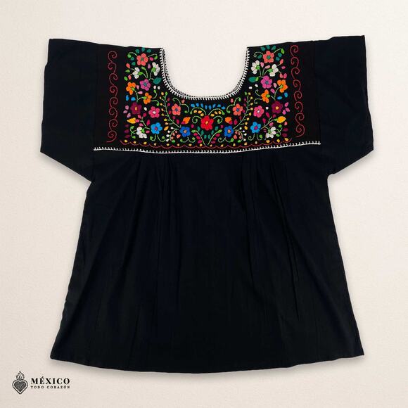 Mexican Embroidered Blouse – Handmade Otomi Floral & Animals Design - Picture 4 of 5